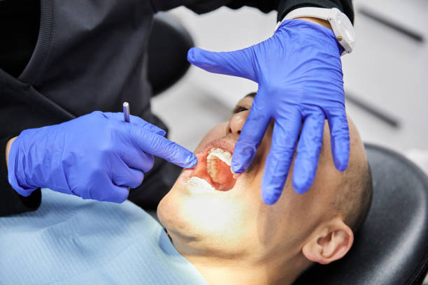 Best Emergency Tooth Extraction  in Mooreland, OK